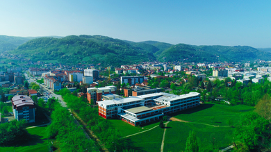 Rezultati Konkursa za idejno rješenje ljetne pozornice i spomen-obilježja stradalim studentima i radnicima Univerziteta u Banjoj Luci