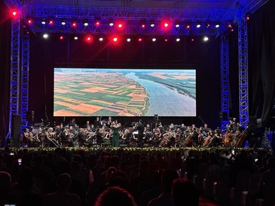 A Spectacular Concert in the University Campus